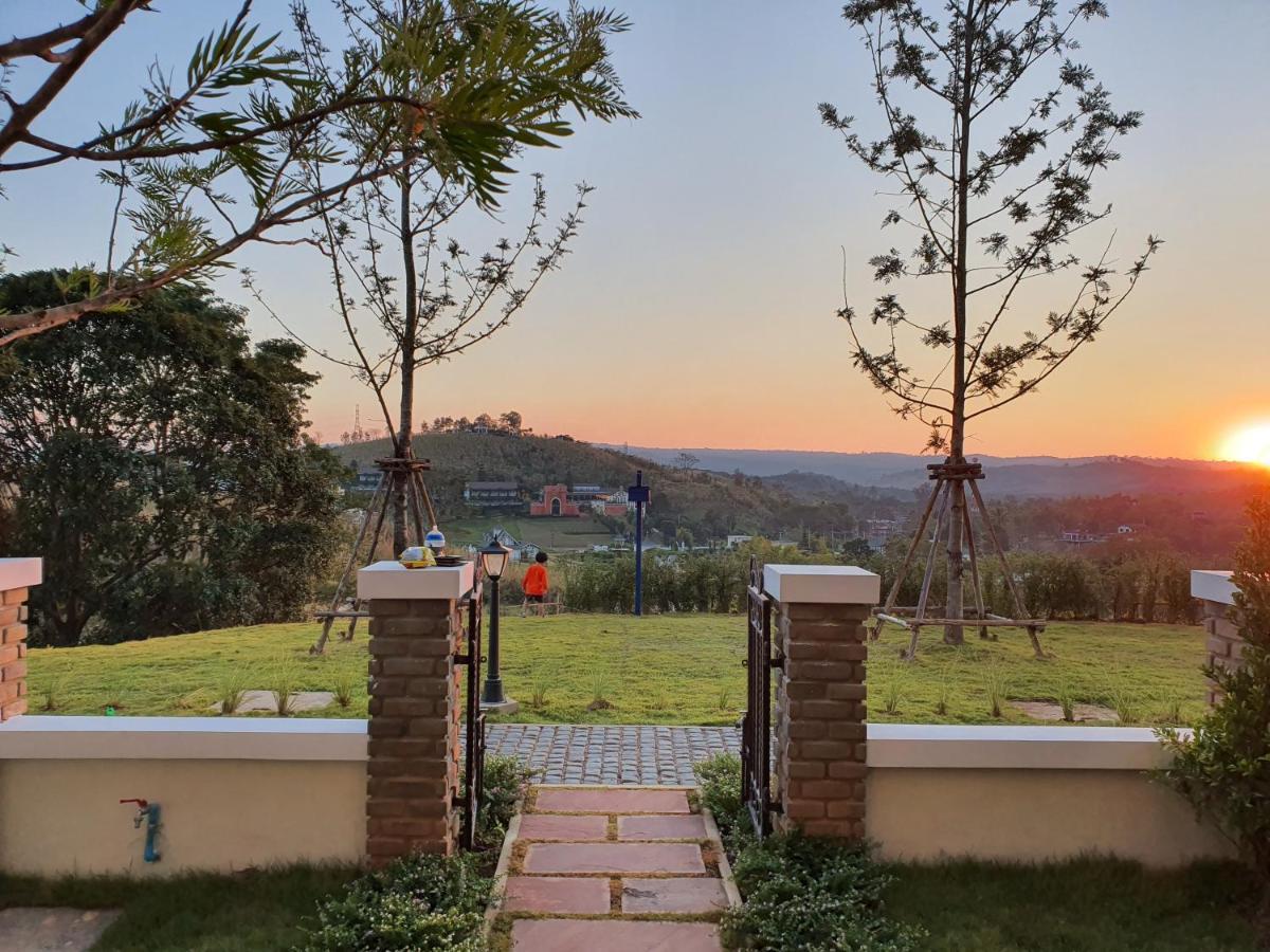 The Castell Condo By Nutthiwan Room 912 And 921 Khao Kho Extérieur photo